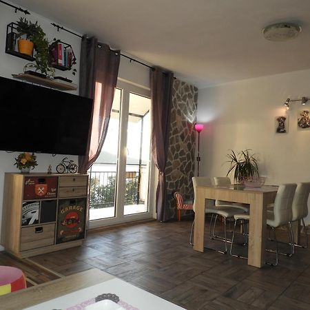 Apartman Pobuk Primošten Exterior foto
